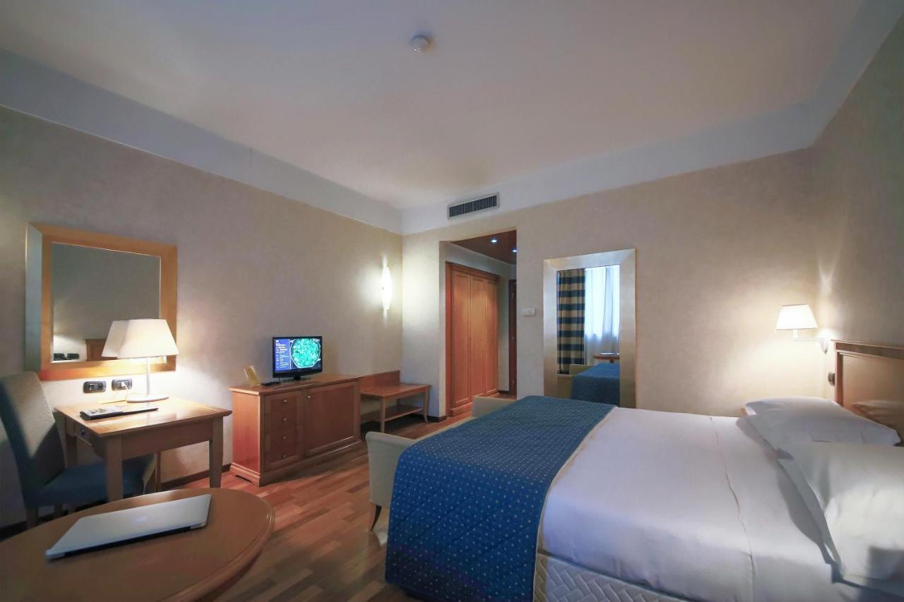 Monica Hotel Fiera Pregnana Milanese Ngoại thất bức ảnh