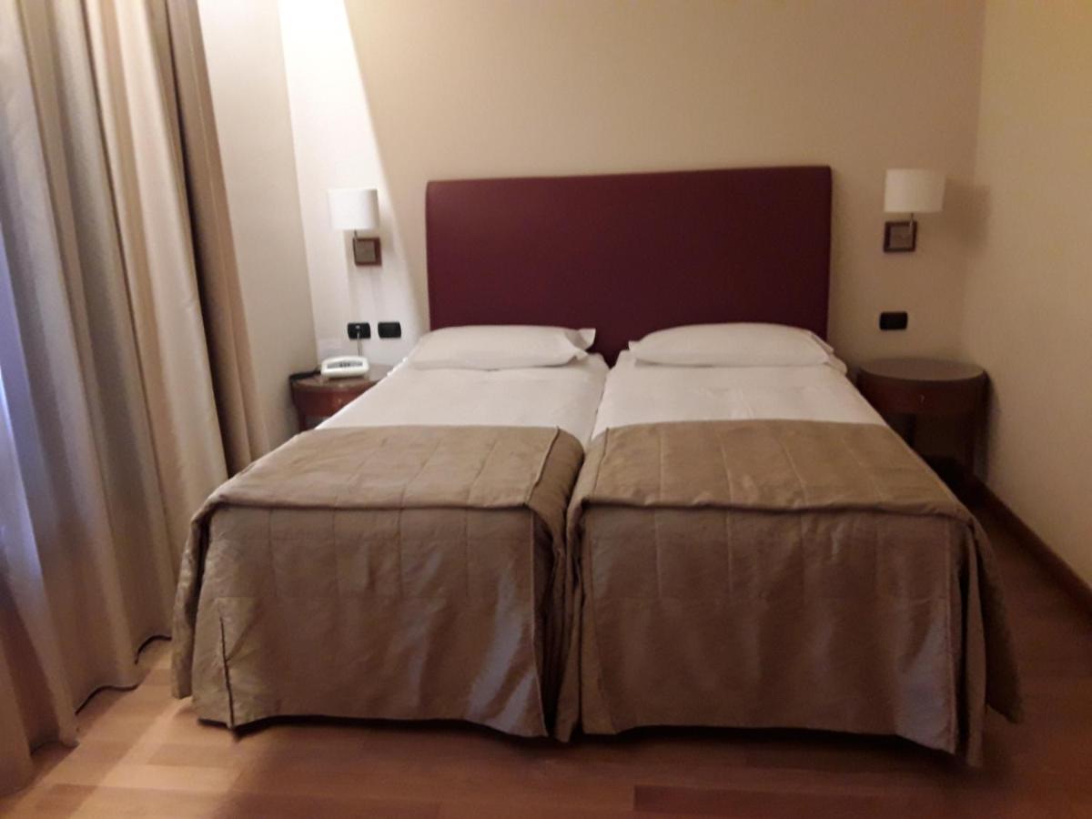 Monica Hotel Fiera Pregnana Milanese Ngoại thất bức ảnh