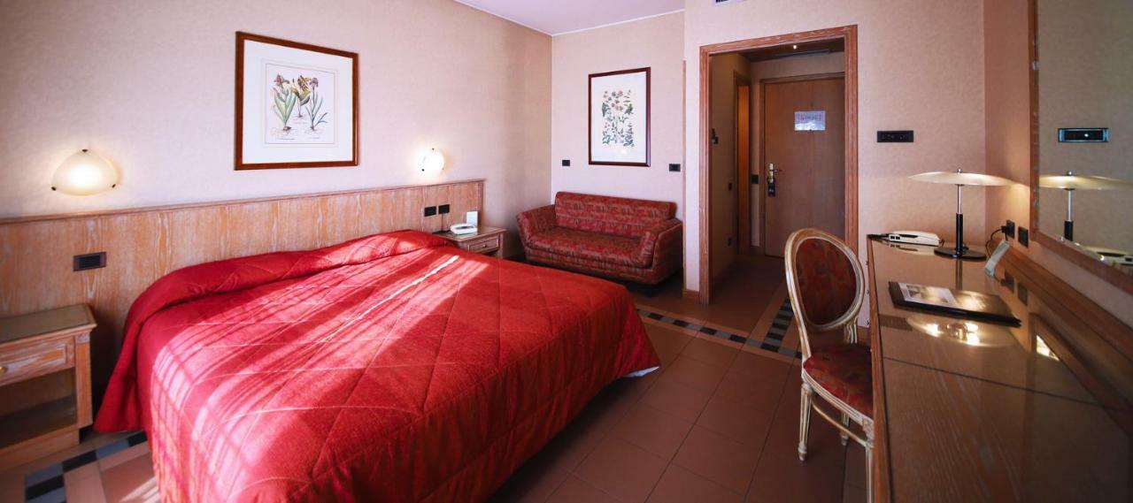 Monica Hotel Fiera Pregnana Milanese Ngoại thất bức ảnh