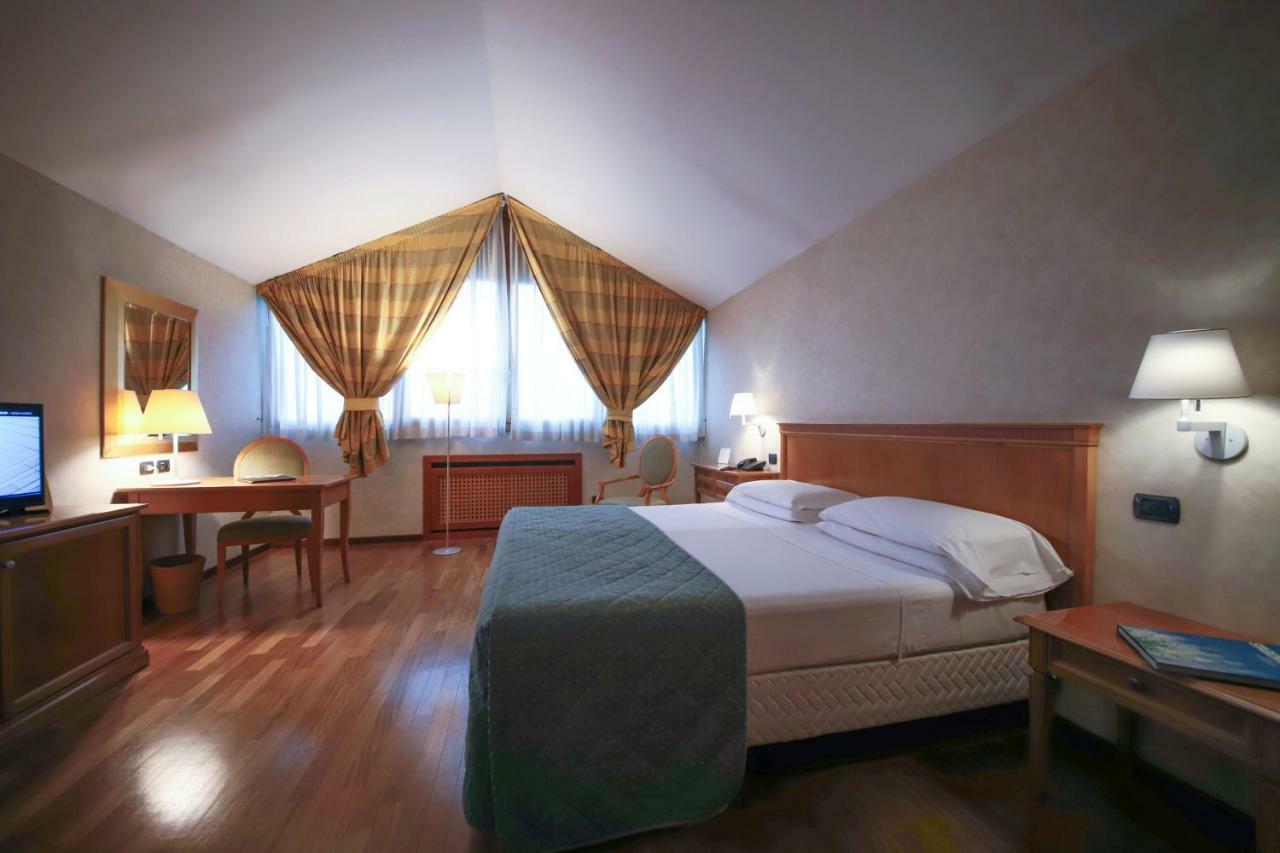 Monica Hotel Fiera Pregnana Milanese Ngoại thất bức ảnh