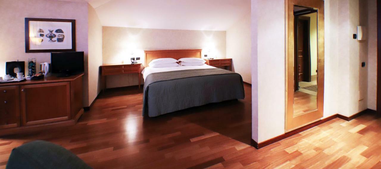 Monica Hotel Fiera Pregnana Milanese Ngoại thất bức ảnh