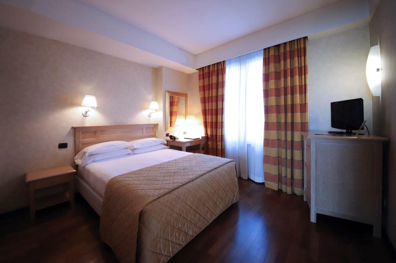 Monica Hotel Fiera Pregnana Milanese Ngoại thất bức ảnh