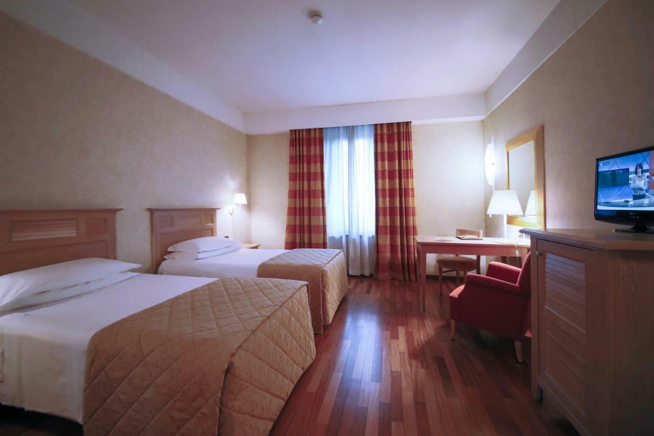 Monica Hotel Fiera Pregnana Milanese Ngoại thất bức ảnh
