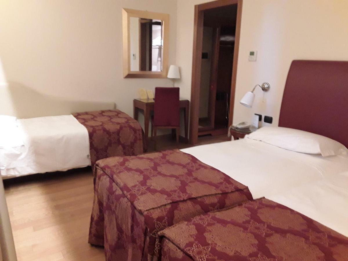 Monica Hotel Fiera Pregnana Milanese Ngoại thất bức ảnh